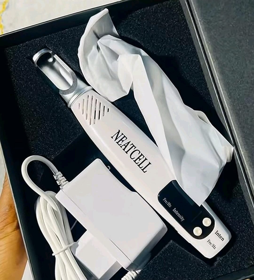 NEATCELL Laser Pen Pro